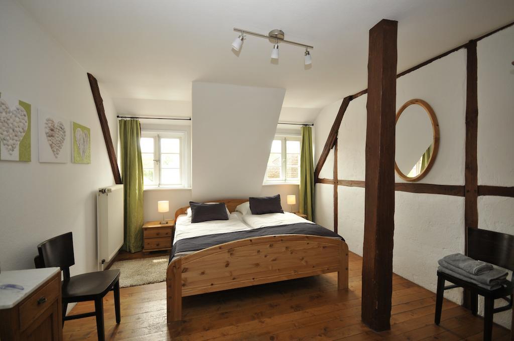Gratschs Gasthaus Niedersachsen Hotel Amelinghausen Room photo